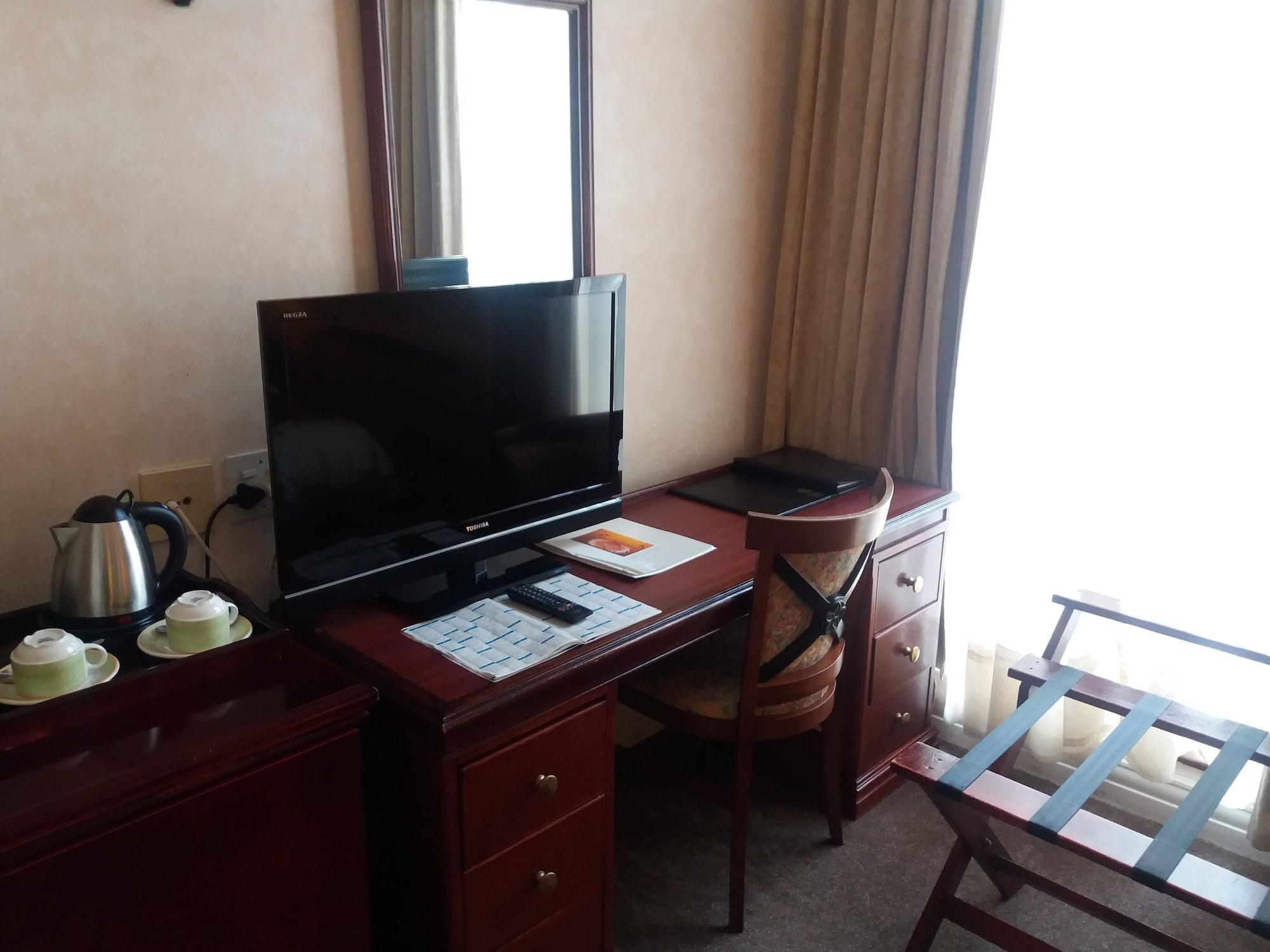 The Balmoral - Halaal Hotel Durban Bagian luar foto