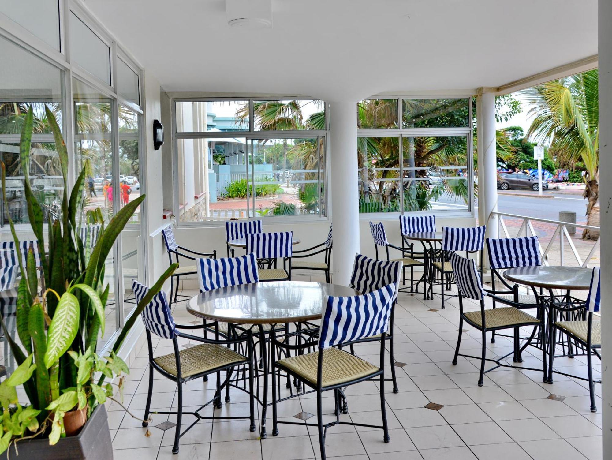 The Balmoral - Halaal Hotel Durban Bagian luar foto
