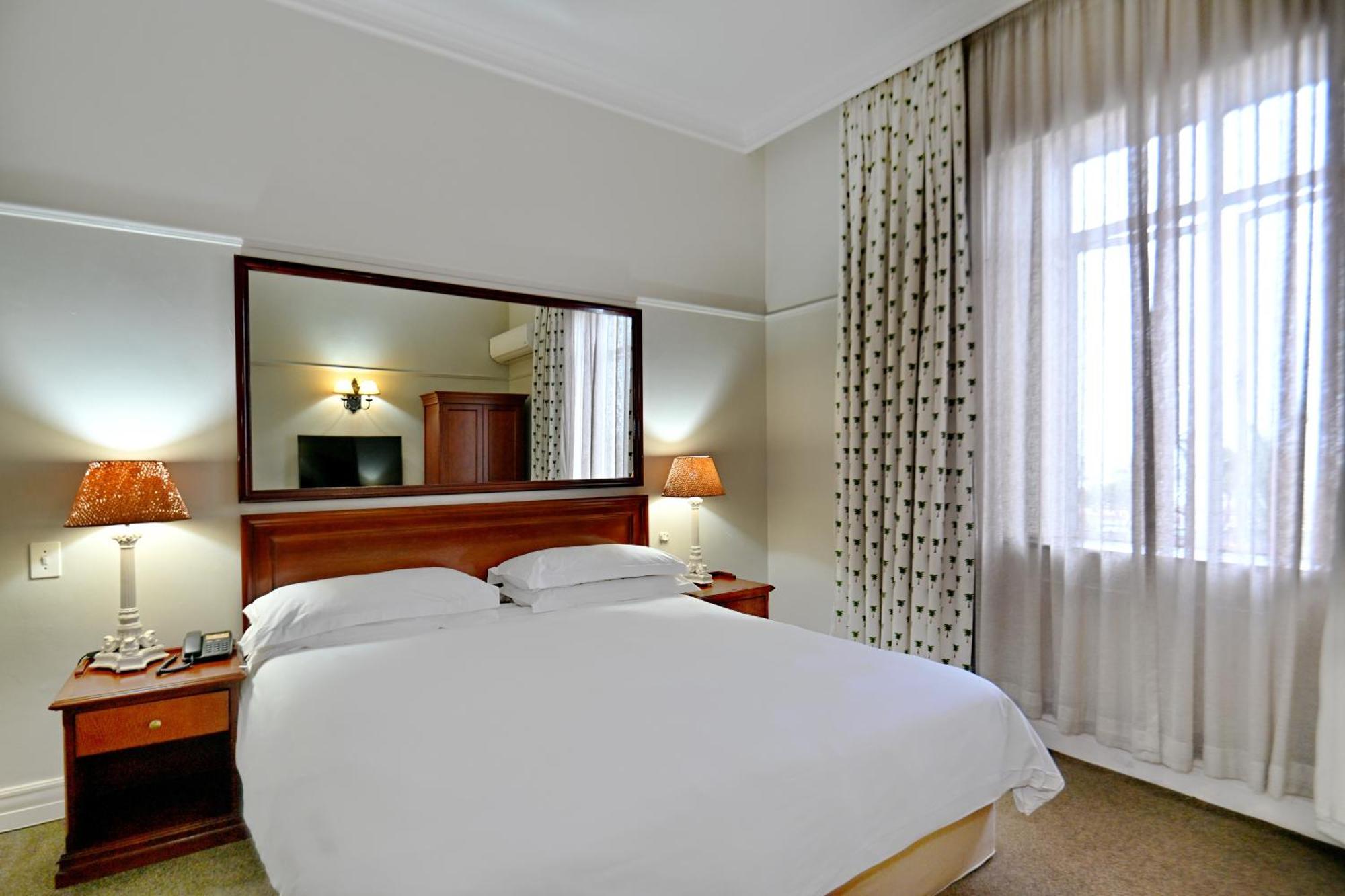 The Balmoral - Halaal Hotel Durban Bagian luar foto