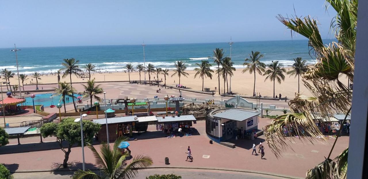 The Balmoral - Halaal Hotel Durban Bagian luar foto